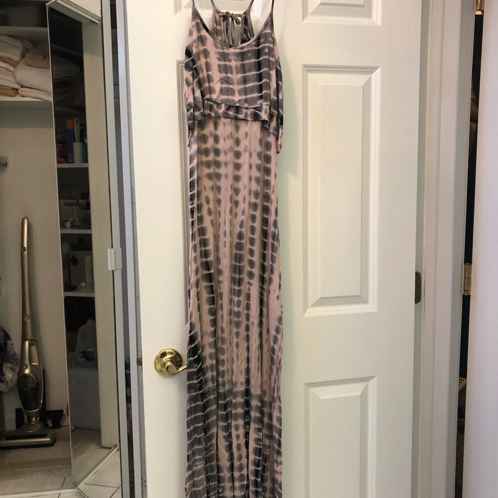 Rue 21 Gray and Pink Tiedie Dress